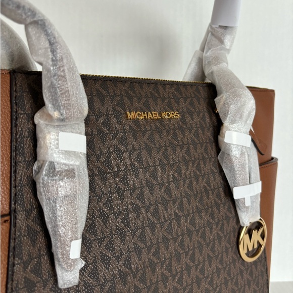 NWT Michael Kors Charlotte Top Zip Tote MK Signature Shoulder Bag Brown - Picture 8 of 15